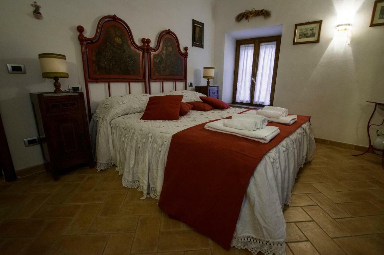 Dimora Tipica Toscana Monticiano Exterior foto